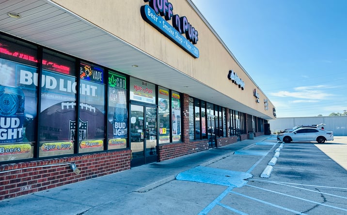 Pictures of Retail, Office property located at 3806 Hospital Rd, Pascagoula, MS 39581 for lease - image #1