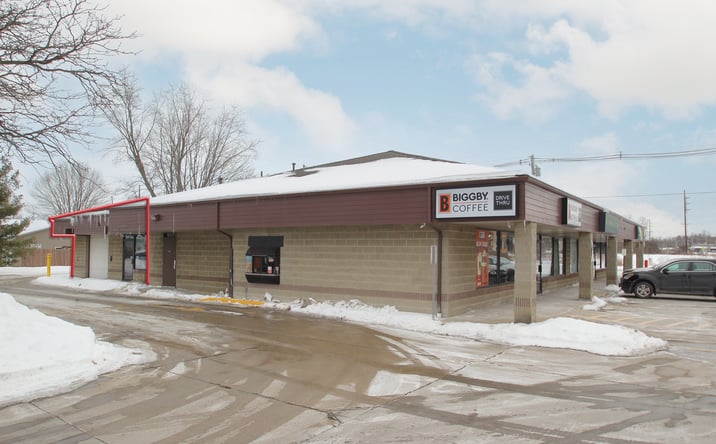 Pictures of Retail, Office property located at 516 Main St, Grafton, OH 44044 for lease - image #1