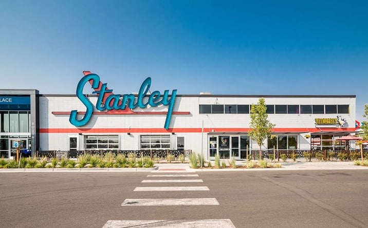 Pictures of Retail, Office, Special Purpose property located at 2501 Dallas St, Aurora, CO 80010 for lease - image #1