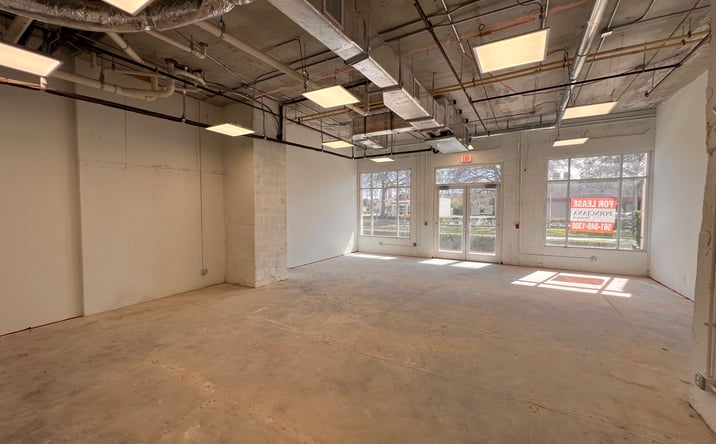 Pictures of Retail, Office, Restaurant property located at 801 Park Ave, Lake Park, FL 33403 for lease - image #1