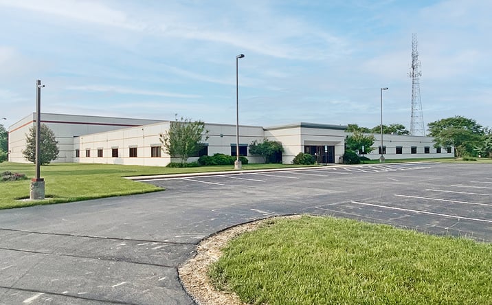 Pictures of Office, Industrial property located at 9480 IL-15, Belleville, IL 62223 for lease - image #1