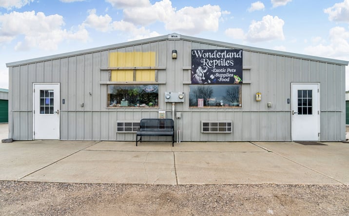 Pictures of Retail, Office property located at W5285 WI-82, Mauston, WI 53948 for lease - image #1