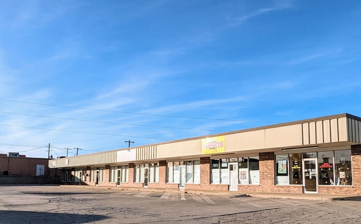 Pictures of Special Purpose, Restaurant, Retail property located at 7829 NW 94th St, Oklahoma City, OK 73162 for lease - image #1
