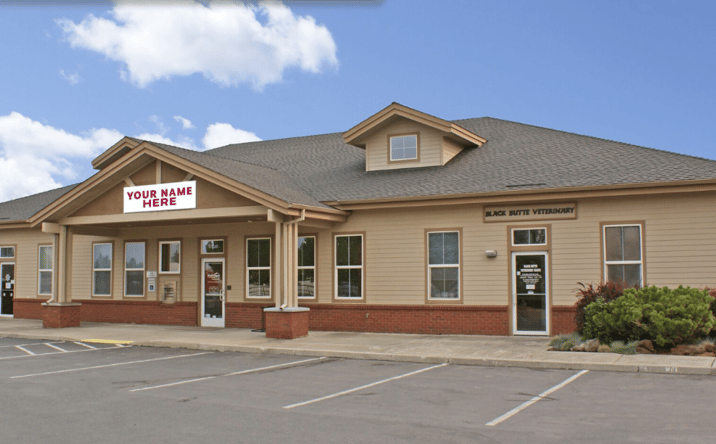 Pictures of Office property located at 703 N Larch St, Sisters, OR 97759 for lease - image #1
