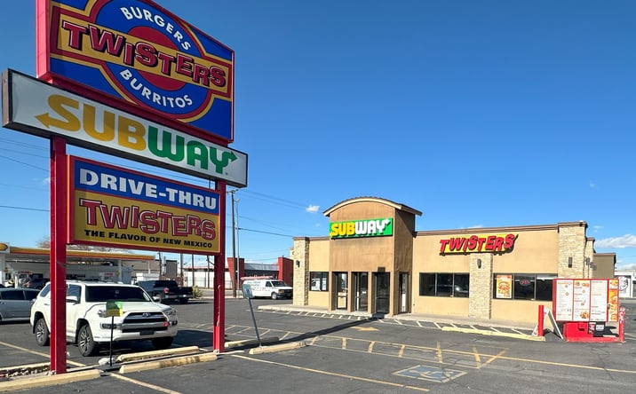 Pictures of Retail property located at 2103 Menaul Blvd NE, Albuquerque, NM 87107 for lease - image #1