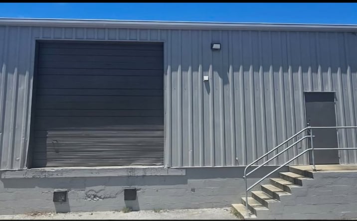 Pictures of Industrial property located at 433 Walker St, Daytona Beach, FL 32117 for lease - image #1