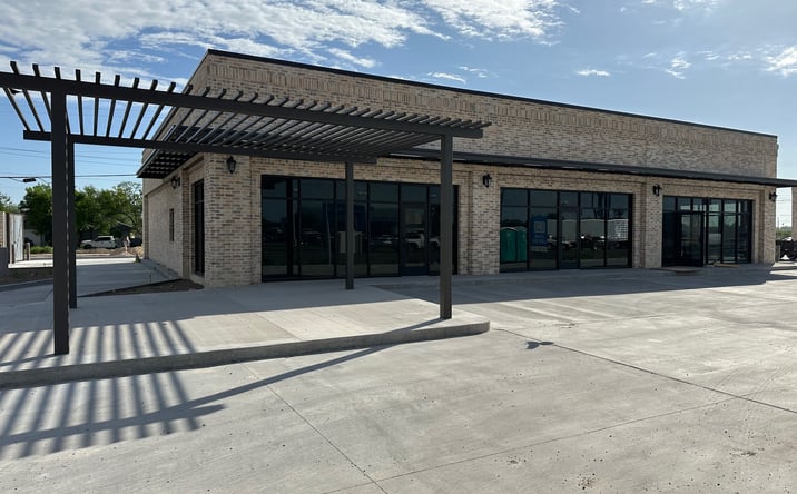 Pictures of Retail, Restaurant property located at 4376 E US Hwy 83, Rio Grande City, TX 78582 for lease - image #1