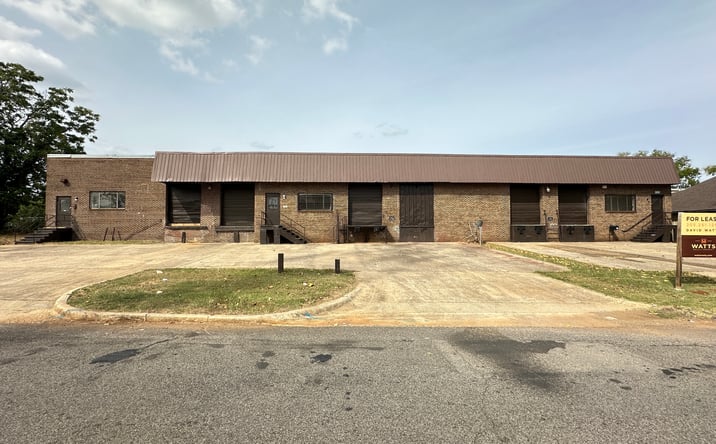 Pictures of Industrial property located at 816 2nd Ct W, Birmingham, AL 35204 for lease - image #1