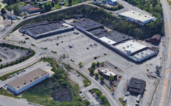 Pictures of Retail property located at 355 Lincoln Hwy, North Versailles, PA 15137 for lease - image #1