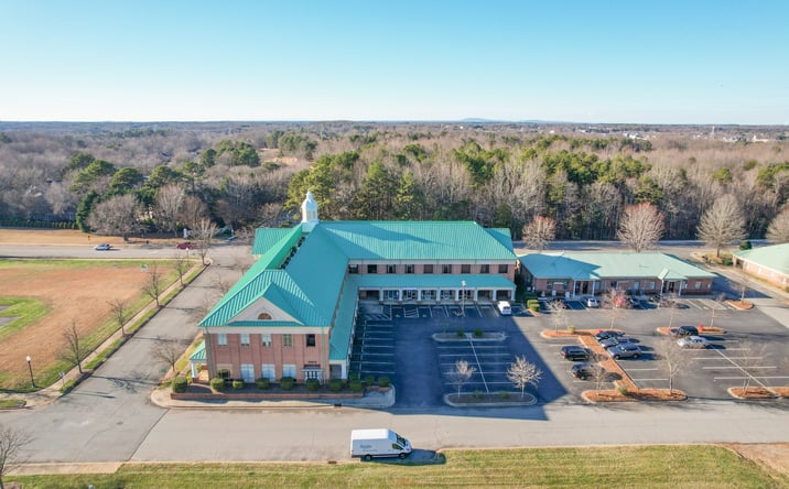 Pictures of Retail, Office property located at 15905 Brookway Dr, Huntersville, NC 28078 for lease - image #1