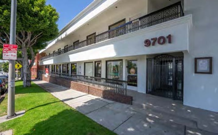Pictures of Retail, Office property located at 9701 W Pico Blvd, Los Angeles, CA 90035 for lease - image #1