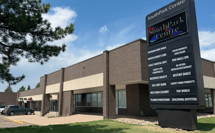 Pictures of Retail property located at 131 W County Line Rd, Littleton, CO 80129 for lease - image #1