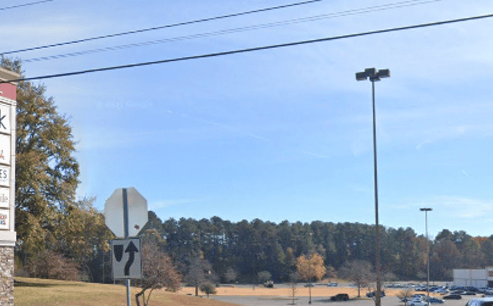 Pictures of Retail, Land property located at 816 Walnut Square Blvd, Dalton, GA 30721 for lease - image #1