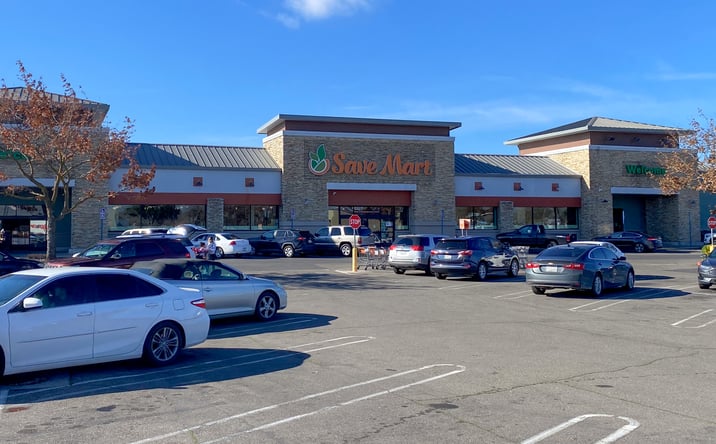 Pictures of Retail property located at 1449 E F St, Oakdale, CA 95361 for lease - image #1