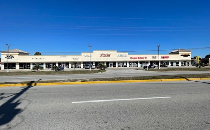 Pictures of Retail, Office, Restaurant property located at 19560 Clay Rd, Katy, TX 77449 for lease - image #1