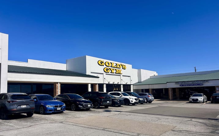 Pictures of Retail property located at 11411 E NW Hwy, Dallas, TX 75218 for lease - image #1