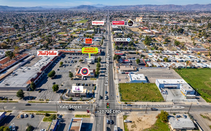 Pictures of Retail property located at 1995 E Florida Ave, Hemet, CA 92544 for lease - image #1