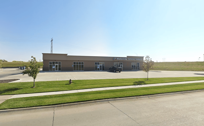 Pictures of Retail property located at 16385 Westside Dr, Plattsmouth, NE 68048 for lease - image #1