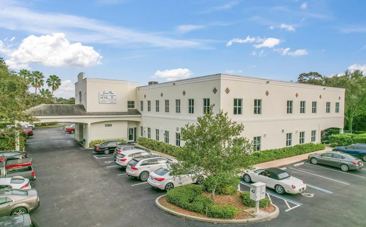 Pictures of Office property located at 1285 36th St, Vero Beach, FL 32960 for lease - image #1