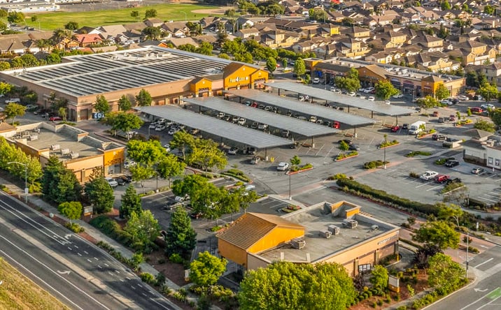 Pictures of Retail property located at 1576 N Sanborn Rd, Salinas, CA 93905 for lease - image #1