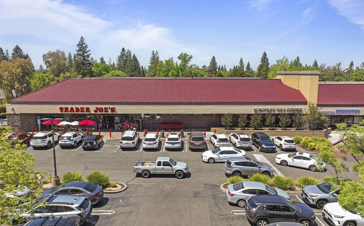 Pictures of Retail property located at 5315-5353 Sunrise Boulevard, Fair Oaks, CA 95628 for lease - image #1
