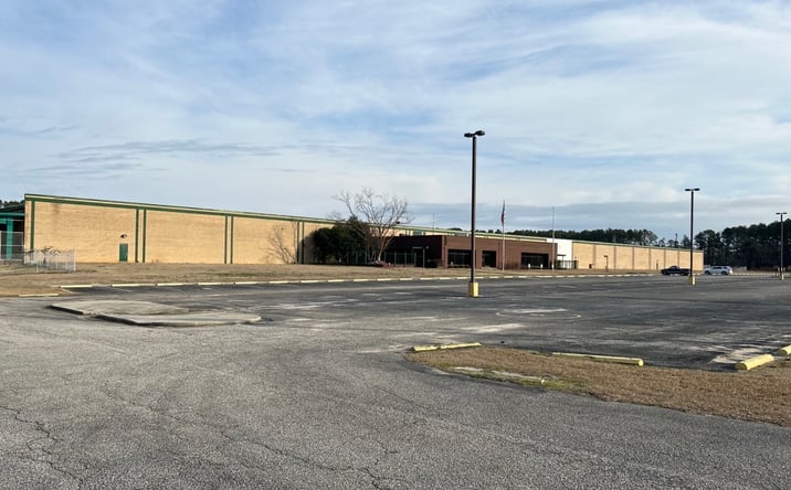 Pictures of Industrial property located at 1422 Wix Rd, Dillon, SC 29536 for lease - image #1