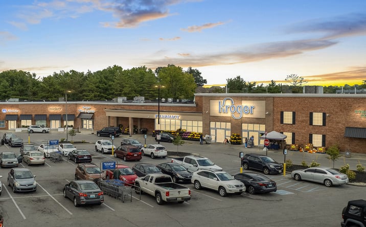Pictures of Retail, Office, Restaurant property located at 1060-1070 Chinoe Road, Lexington, KY 40502 for lease - image #1