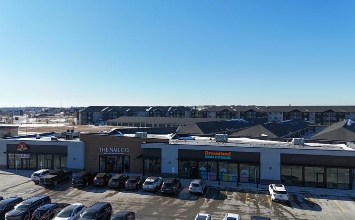 Pictures of Retail, Office, Restaurant property located at 2911 45th St S, Fargo, ND 58104 for lease - image #1