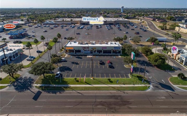 Pictures of Restaurant, Retail property located at 1706 W University Drive, Edinburg, TX 78539 for lease - image #1