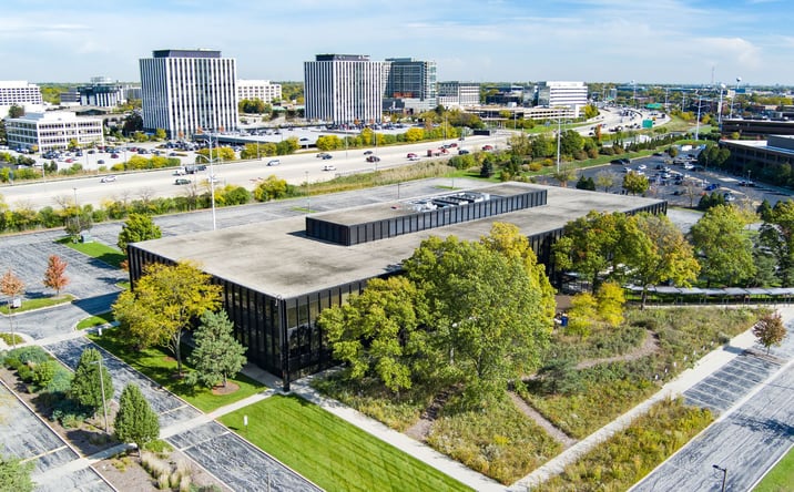 Pictures of Office property located at 2200-2222 Kensington Court, Oak Brook, IL 60523 for lease - image #1