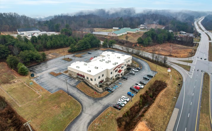 Pictures of Office property located at 2497 S Roane St, Harriman, TN 37748 for lease - image #1