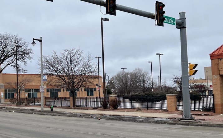 Pictures of Retail property located at 2222 W Capitol Dr, Milwaukee, WI 53206 for lease - image #1