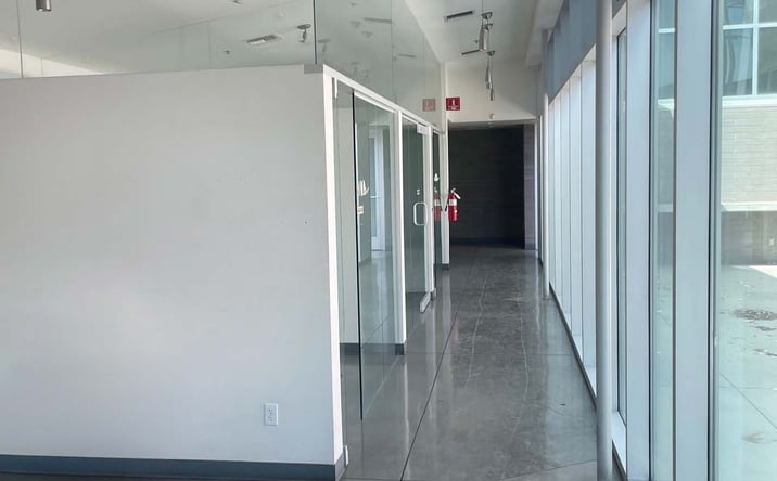 Pictures of Office property located at 3245 S 36th St, Phoenix, AZ 85040 for lease - image #1