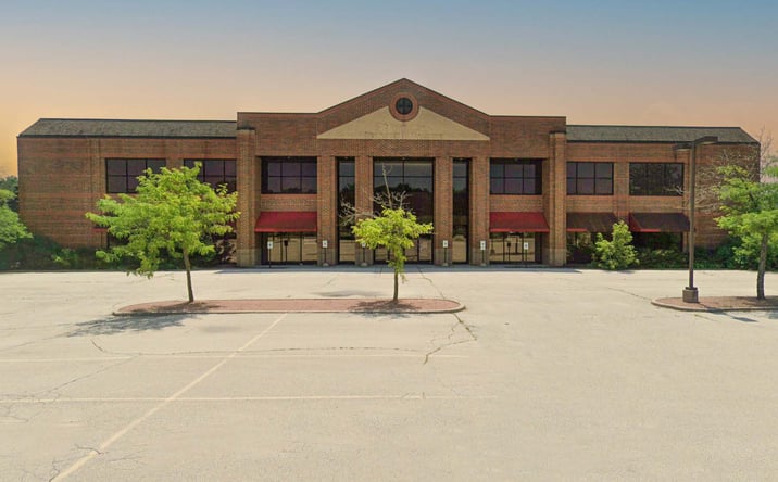 Pictures of Retail property located at 18615 W Bluemound Rd, Brookfield, WI 53045 for lease - image #1