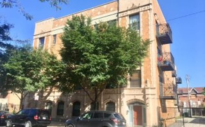 Pictures of Retail property located at 2120 W Washington Blvd, Chicago, IL 60612 for lease - image #1