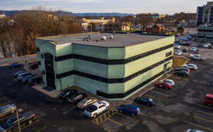 Pictures of Retail, Office, Industrial property located at 700 3rd St N, La Crosse, WI 54601 for lease - image #1