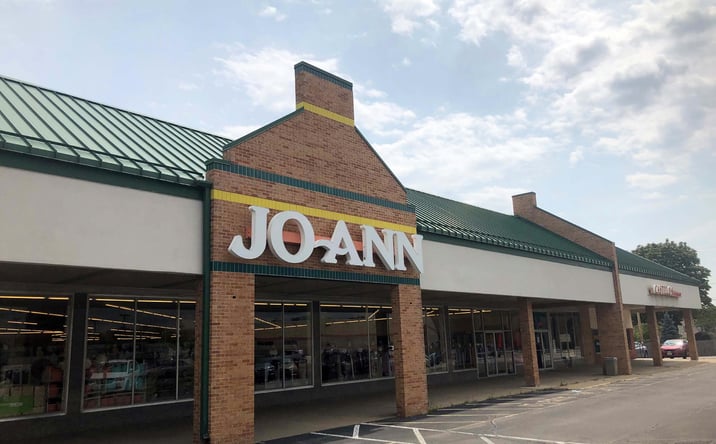 Pictures of Retail property located at 5656 S Packard Ave, Cudahy, WI 53110 for lease - image #1