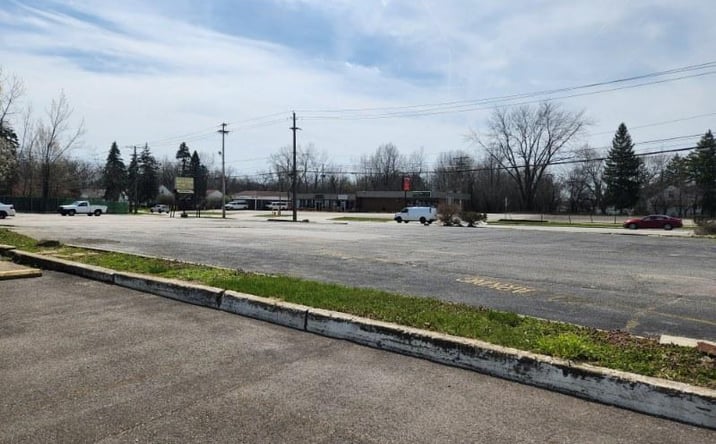 Pictures of Land property located at 23014 Emery Rd, Warrensville Heights, OH 44128 for lease - image #1