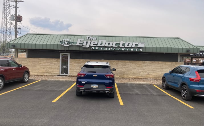 Pictures of Retail, Office property located at 935 Iowa St, Lawrence, KS 66044 for lease - image #1