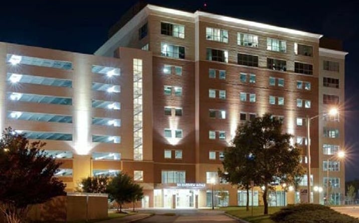 Pictures of Office property located at 301 Riverview Ave, Norfolk, VA 23510 for lease - image #1