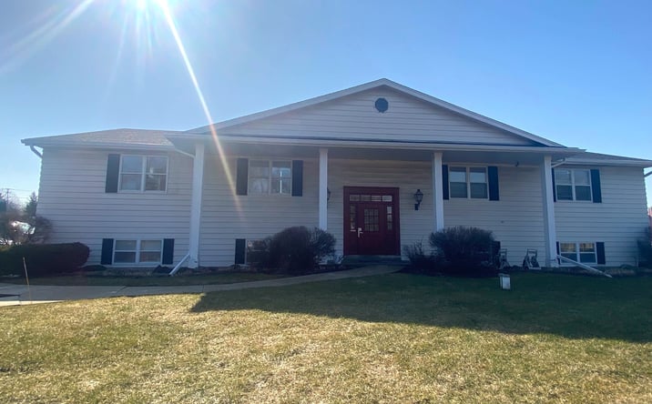 Pictures of Office property located at 15285 Watertown Plank Rd, Elm Grove, WI 53122 for lease - image #1