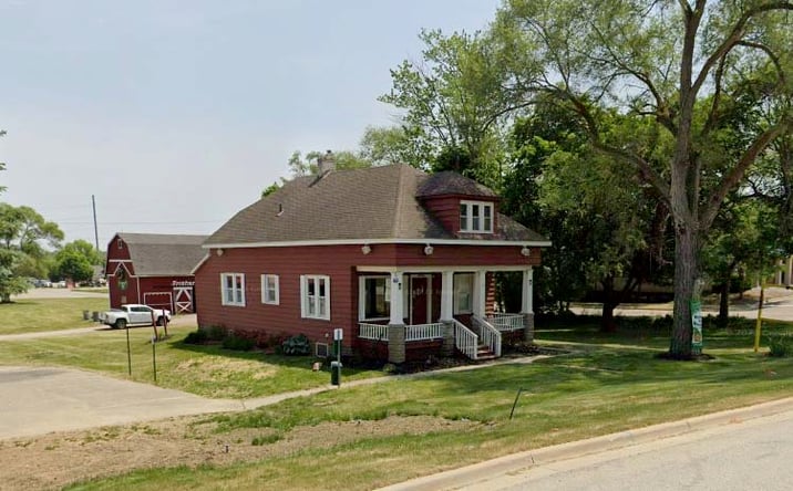 Pictures of Retail property located at 67280 Van Dyke Ave, Washington, MI 48095 for lease - image #1