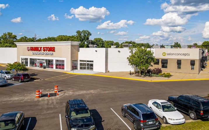 Pictures of Retail property located at 170 NE 89th Ave, Blaine, MN 55434 for lease - image #1