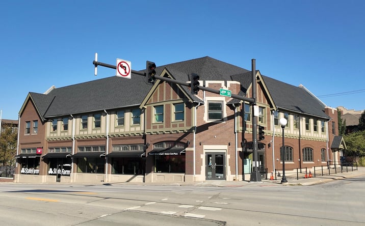 Pictures of Retail, Office property located at 4900 Dodge St, Omaha, NE 68132 for lease - image #1