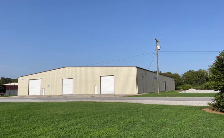Pictures of Industrial property located at 3401-C State Hwy 20, Decatur, AL 35601 for lease - image #1