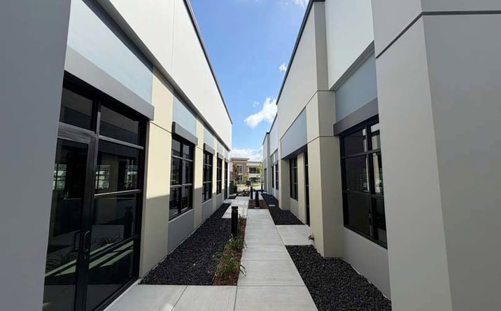 Pictures of Office property located at 800-860 Patriot Dr, Moorpark, CA 93021 for lease - image #1