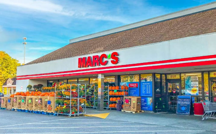 Pictures of Retail property located at 470 W Aurora Rd, Northfield, OH 44067 for lease - image #1