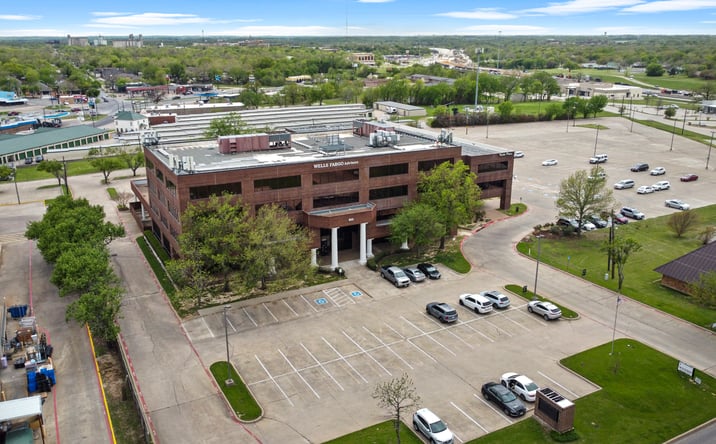 Pictures of Office property located at 600 E Taylor St, Sherman, TX 75090 for lease - image #1