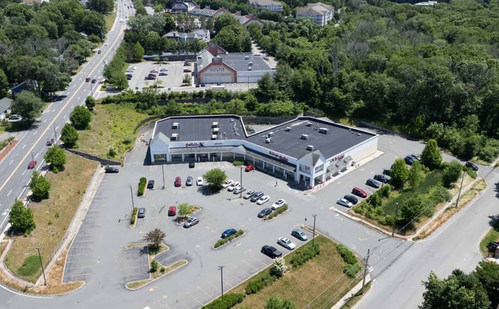 Pictures of Retail property located at 790 Waverly Road, North Andover, MA 01845 for lease - image #1