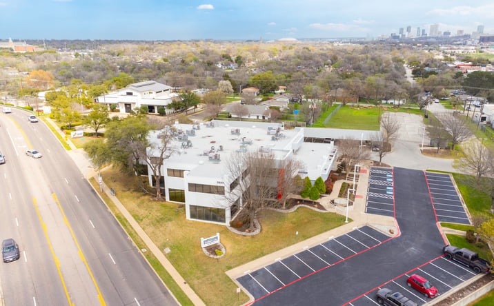 Pictures of Office property located at 3801 Hulen St, Fort Worth, TX 76107 for lease - image #1